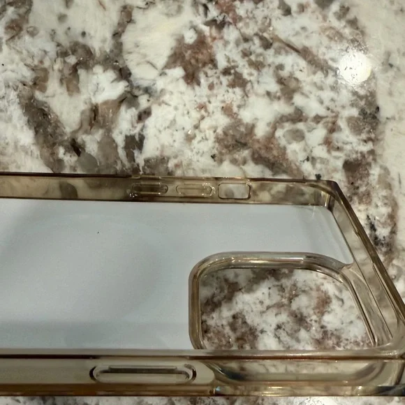 iPhone 14 Pro Case | Flaunt Square Tan Crocodile Faux Leather - Picture 5 of 12